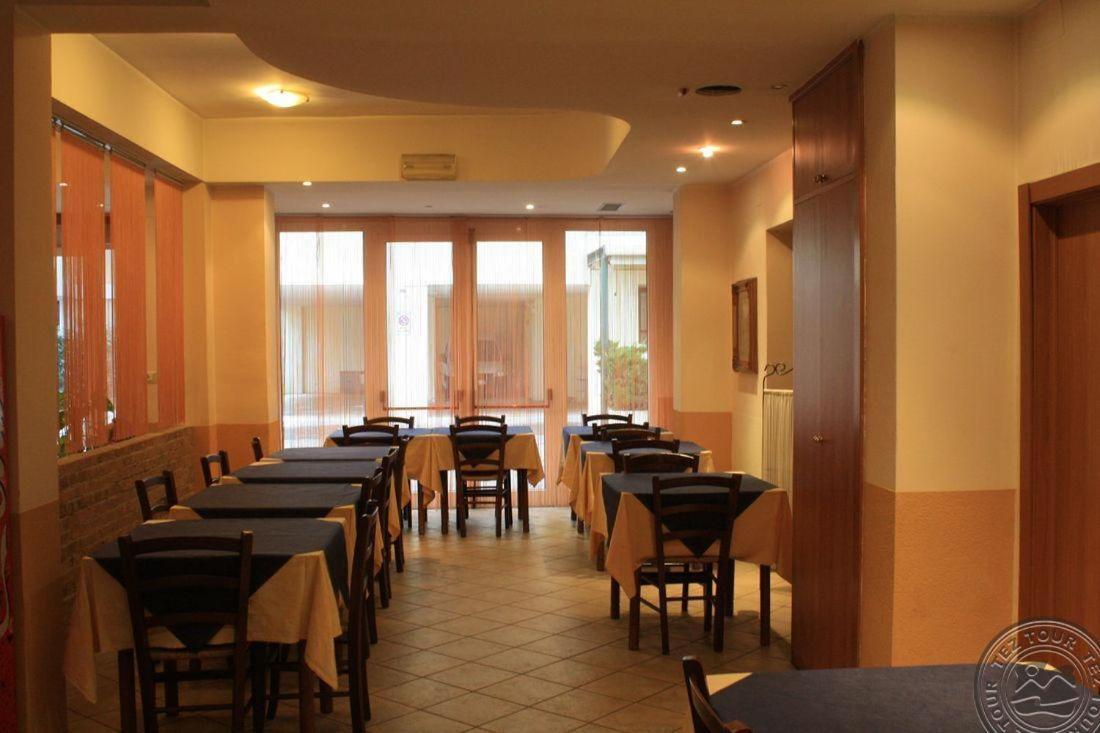 Hotel Donau Rimini Exterior foto